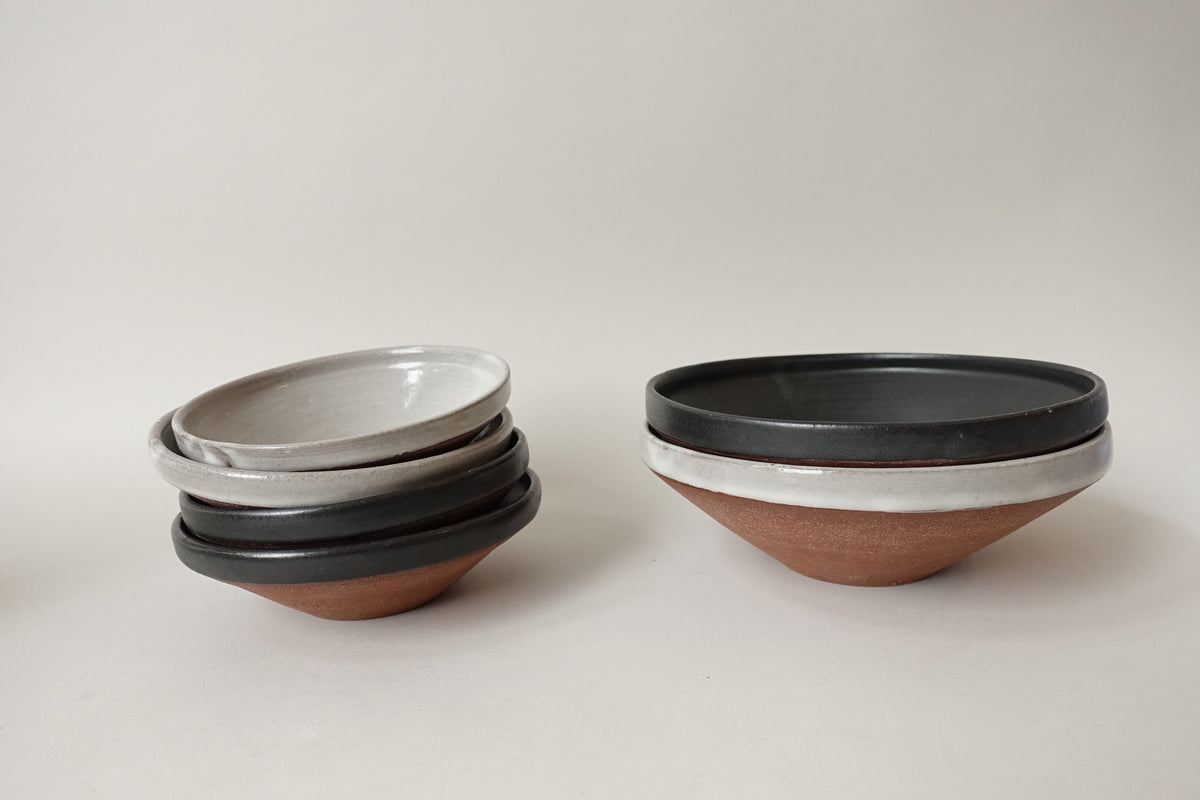 Stoneware storage bowls – Reiko Yamamoto Studio