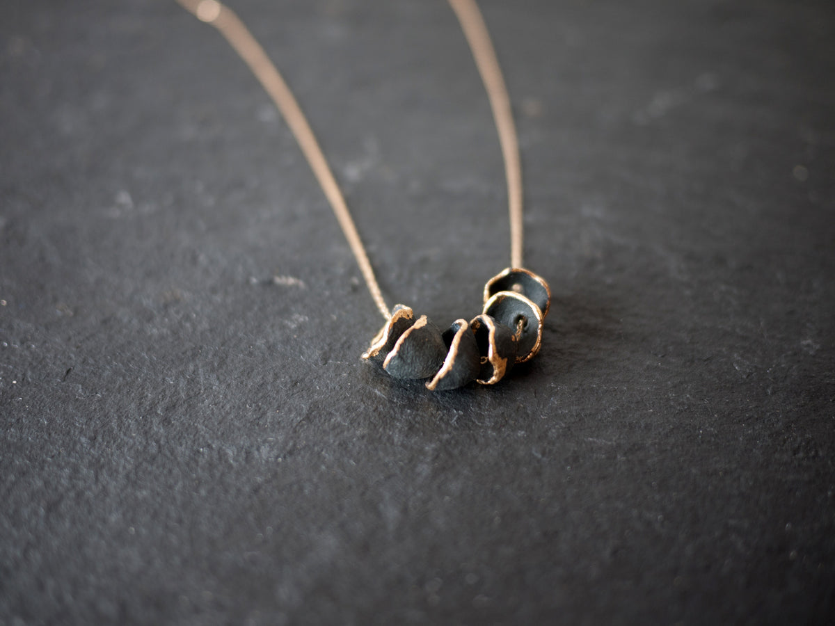 Necklace Hana stack black – Reiko Yamamoto Studio
