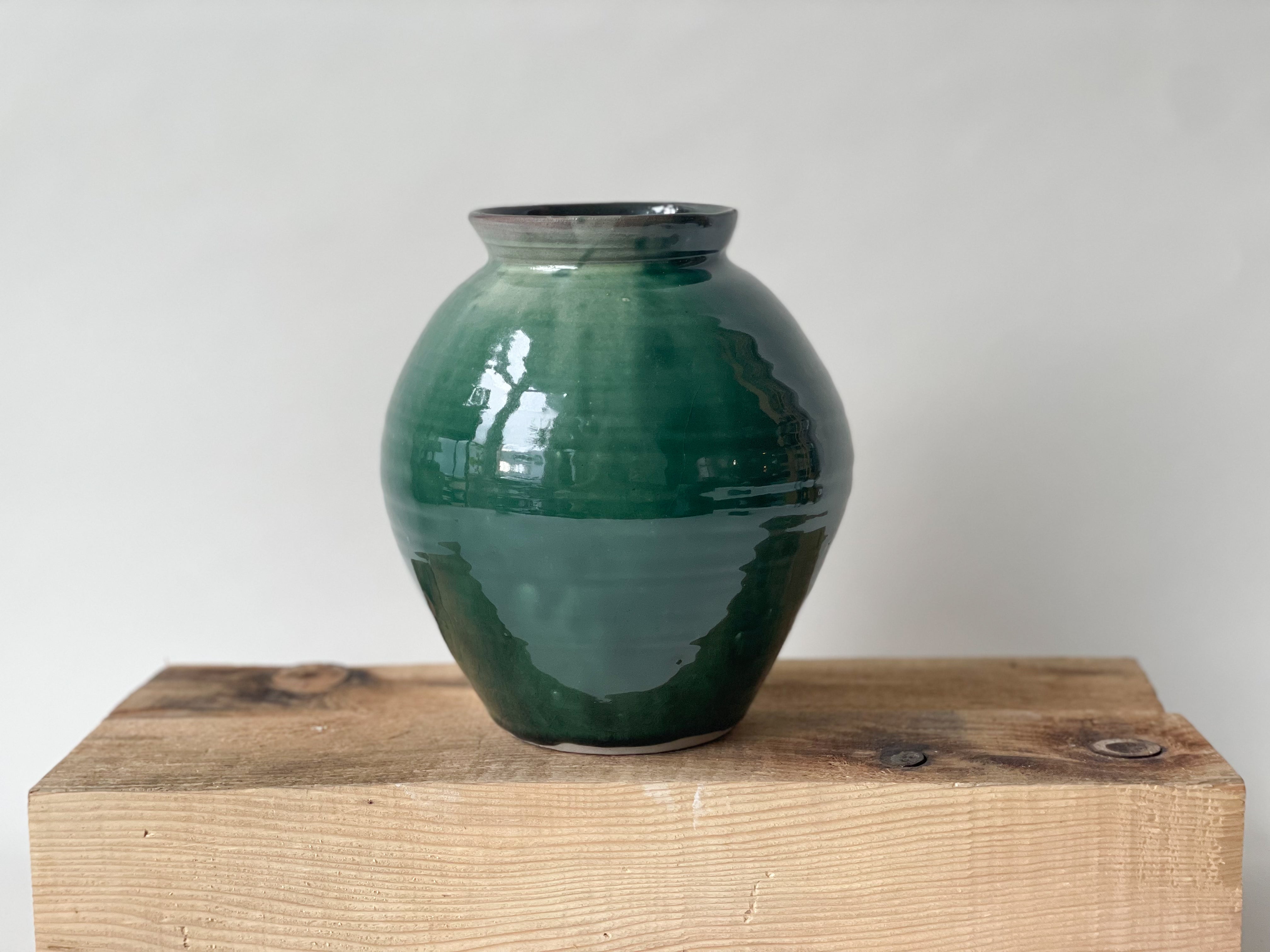Green moon jar