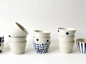 Porcelain cup classic blue